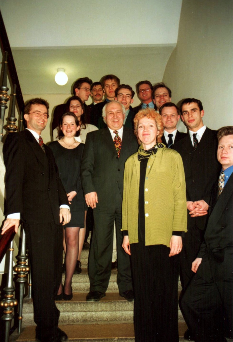 Univ.-Prof. Dr. Gerrit Brösel neuer Wöhe-Autor Univ.-Prof. Dr. Gerrit Brösel neuer Wöhe-Autor