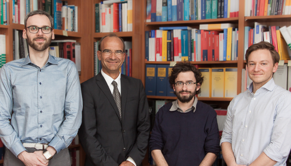 Team des Lehrstuhls für Öffentliches Recht, Europarecht und Rechtsvergleichung (Nordosteuropa) - Mercator-Stiftungslehrstuhl Team des Lehrstuhls für Öffentliches Recht, Europarecht und Rechtsvergleichung (Nordosteuropa) - Mercator-Stiftungslehrstuhl
