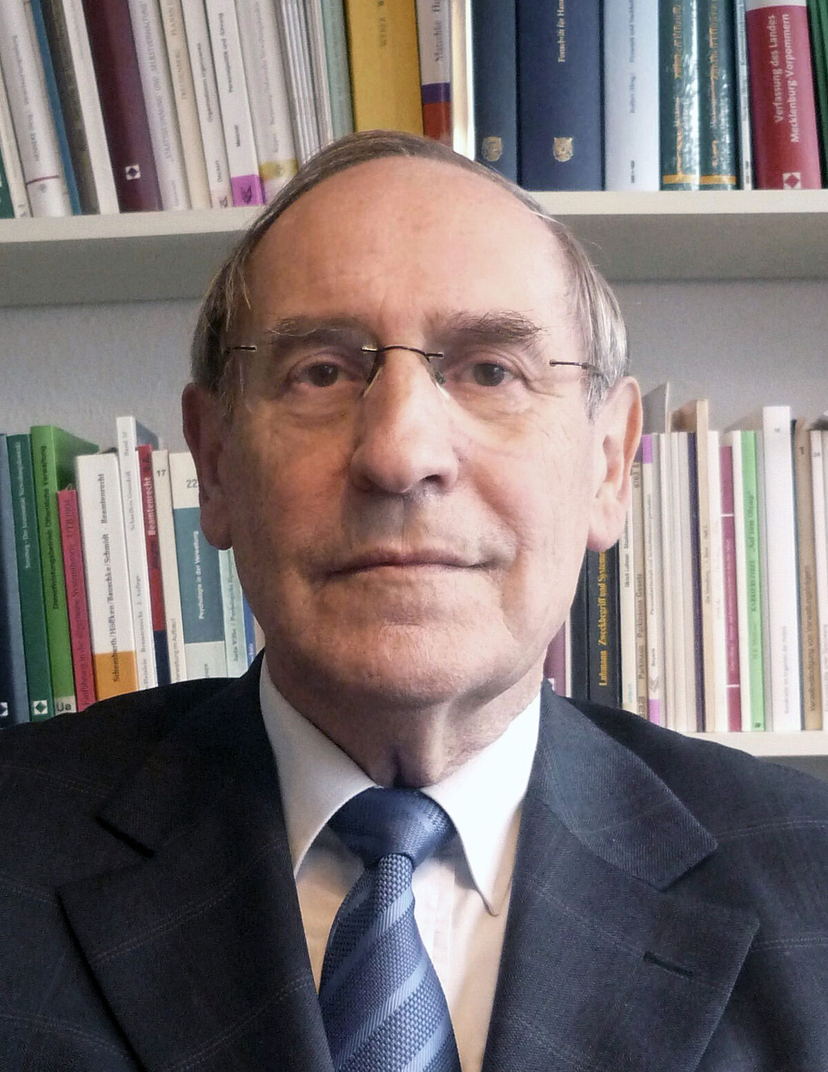 Prof. Dr. Maximilian Wallerath